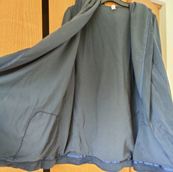 Lululemon Blissed Out Wrap - INKW - Picture 8 of 10